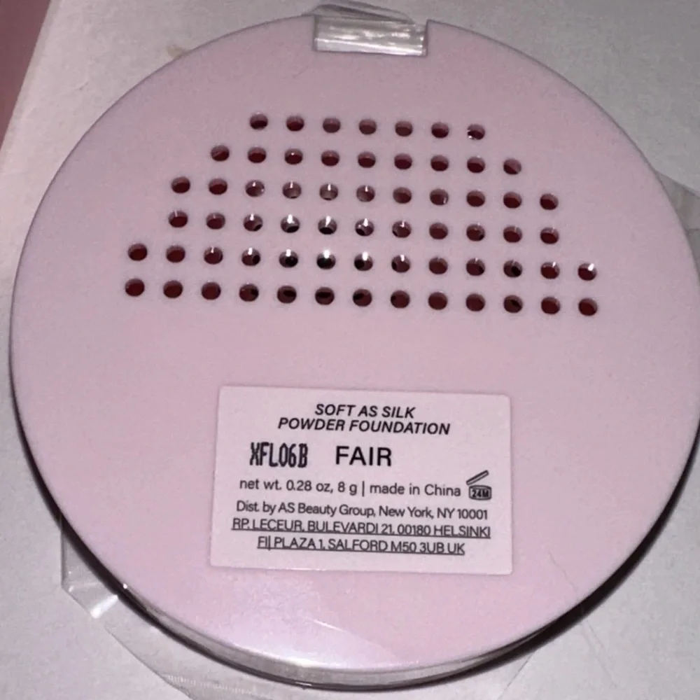 Mally Beauty Soft as Silk Foundation - Fair NEW